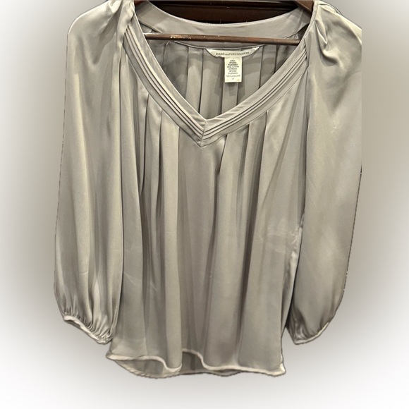 Diane Von Furstenberg Pleated Balloon Silk Blouse - Picture 1 of 7
